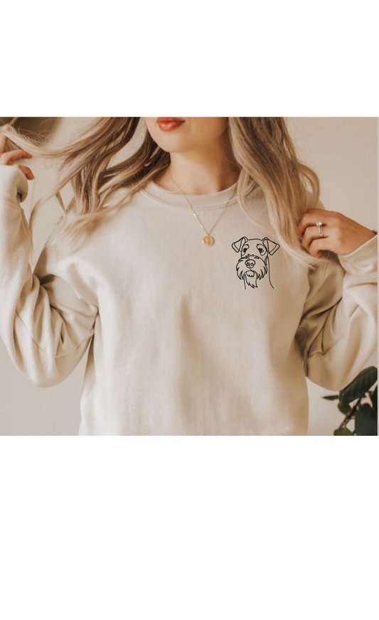 Schnauzer Mamá Embroidery Crewneck